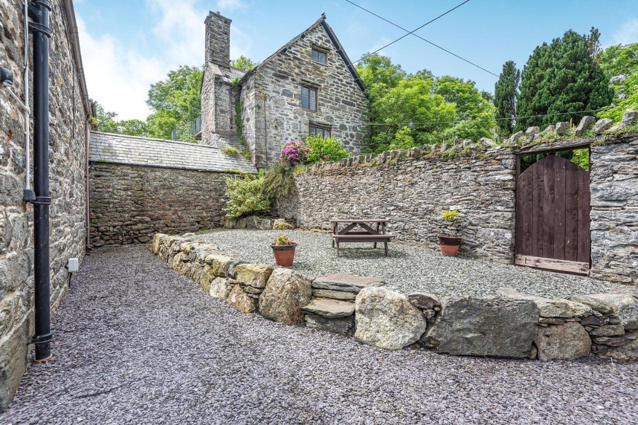 Llanfor Waedog Bachヴィラ エクステリア 写真